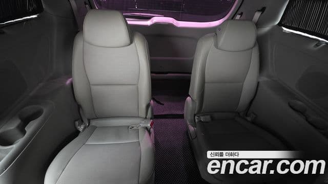 Kia All New Carnival Prestige, 2015 19