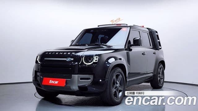 Land Rover Defender (L663) 110 P300 X-Dynamic SE, 2023 1