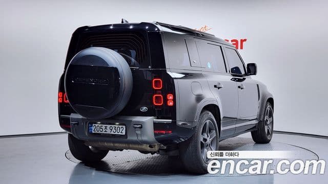 Land Rover Defender (L663) 110 P300 X-Dynamic SE, 2023 2
