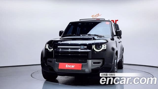 Land Rover Defender (L663) 110 P300 X-Dynamic SE, 2023 3