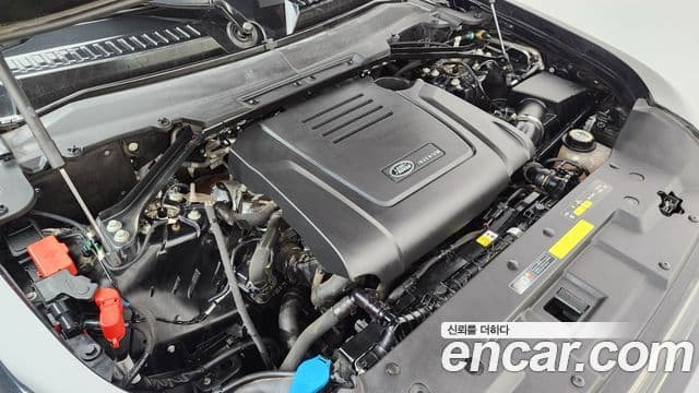 Land Rover Defender (L663) 110 P300 X-Dynamic SE, 2023 6