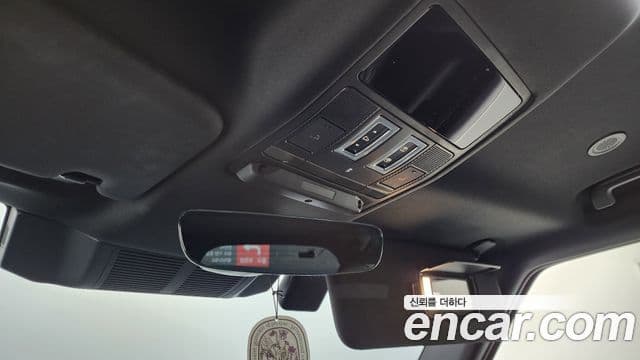 Land Rover Defender (L663) 110 P300 X-Dynamic SE, 2023 17