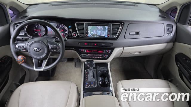 Kia All New Carnival Prestige, 2017 7