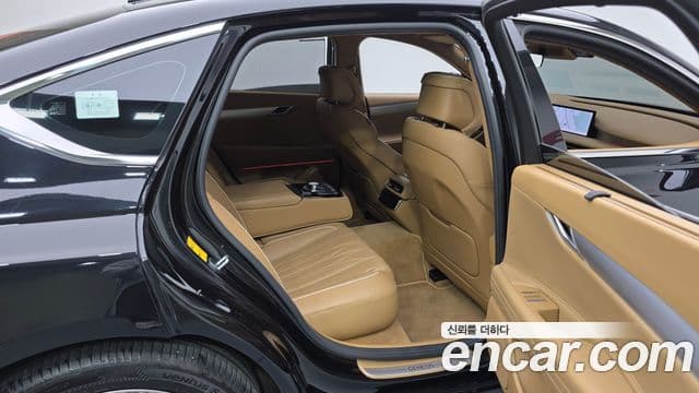 Genesis G80 (RG3) бензин 2.5 турбо AWD, 2025 12