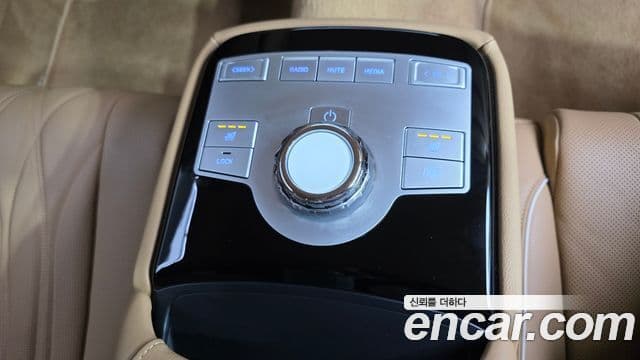 Genesis G80 (RG3) бензин 2.5 турбо AWD, 2025 19