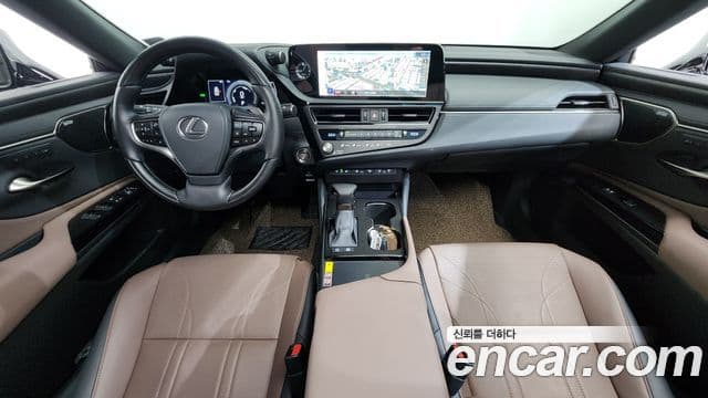 Lexus ES300h 7세대 Executive, 2025 7