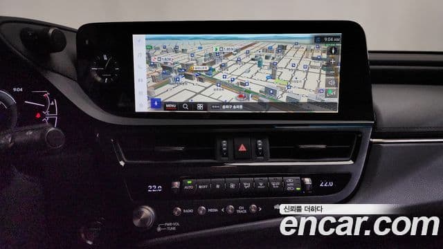 Lexus ES300h 7세대 Executive, 2025 15