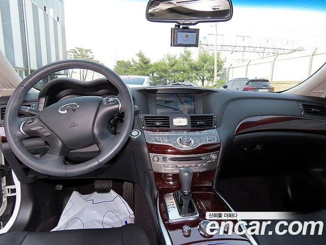 Infiniti Q70 Style, 2016 7