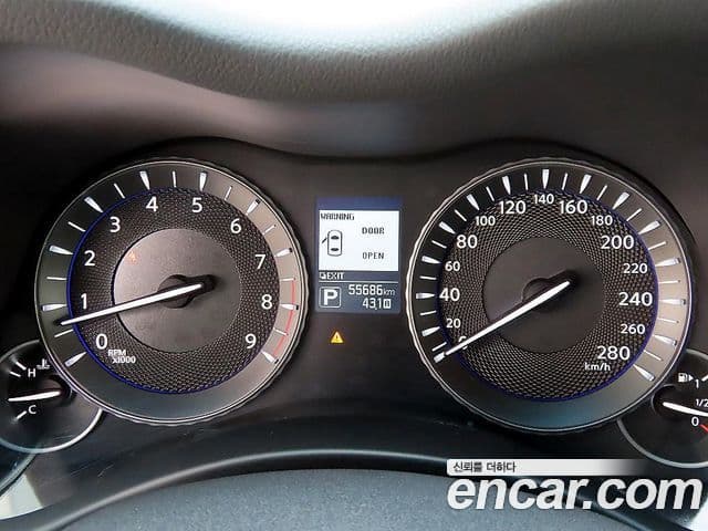 Infiniti Q70 Style, 2016 9