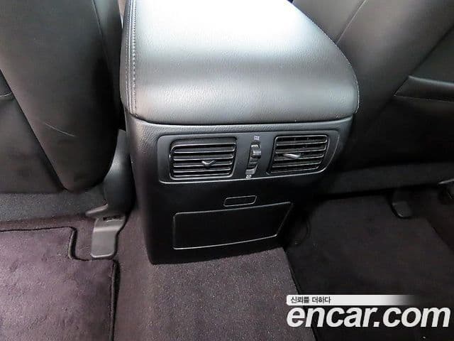 Infiniti Q70 Style, 2016 17