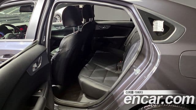 Kia The / новый New K3 2세대 Trendy, 2023 11