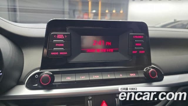 Kia The / новый New K3 2세대 Trendy, 2023 18