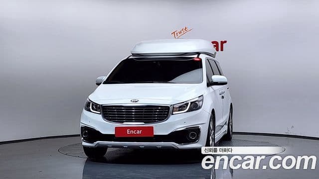 Kia All New Carnival Noblesse, 2017 3