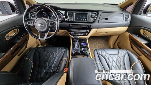 Kia All New Carnival Noblesse, 2017 7