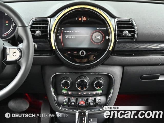 Mini Cooper 클럽맨 2세대, 2024 14