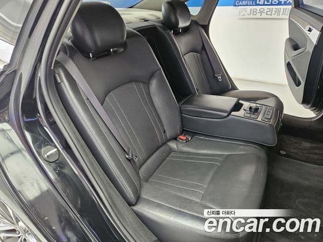 Hyundai Genesis DH Modern, 2014 10