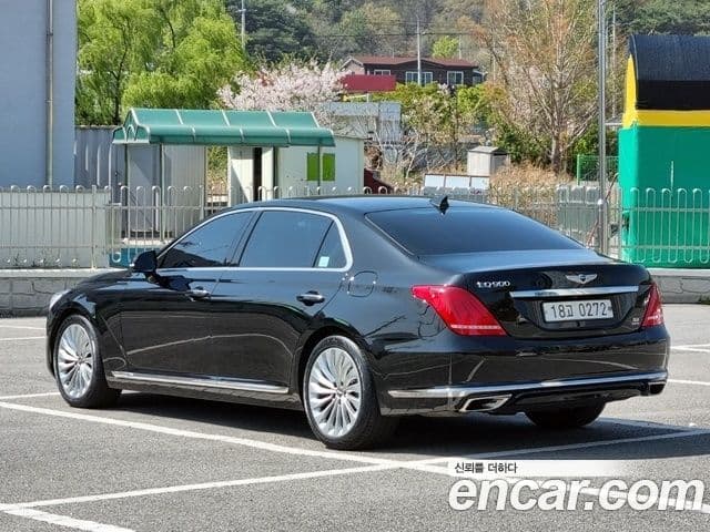 Genesis EQ900 Premium Luxury, 2016 2