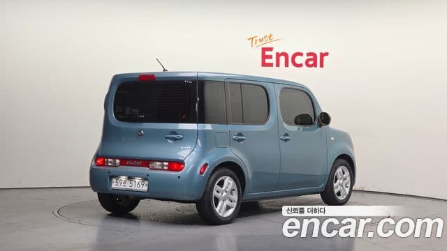 Nissan 큐브 Z12, 2011 2