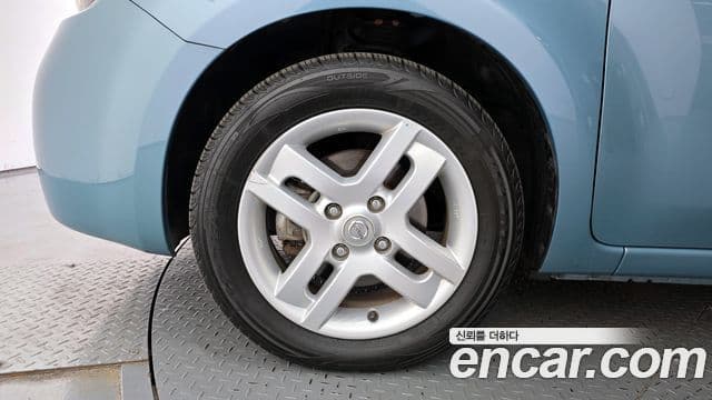 Nissan 큐브 Z12, 2011 все фото