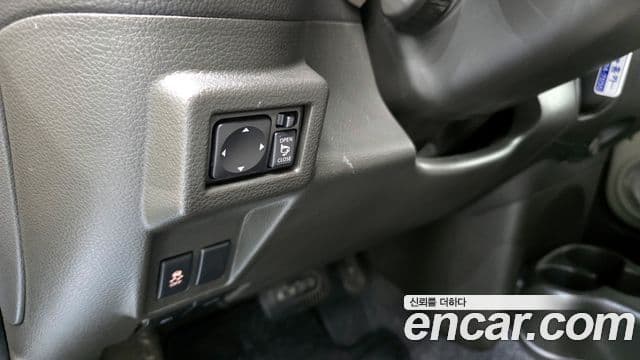 Nissan 큐브 Z12, 2011 15