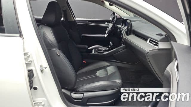 Kia K5 3세대 Standard, 2020 11