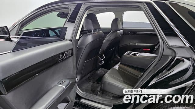 Hyundai Grandeur (GN7) Premium, 2023 11