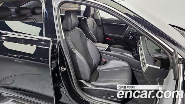 Hyundai Grandeur (GN7) Premium, 2023 12