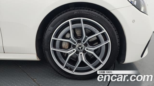 Mercedes-Benz E-класс W213 AMG Line, 2021 все фото