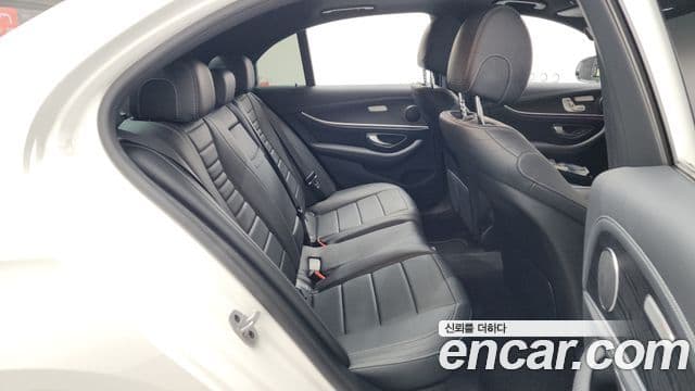 Mercedes-Benz E-класс W213 AMG Line, 2021 12