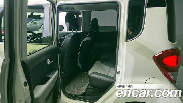 Kia The / новый New Ray Prestige, 2021 11