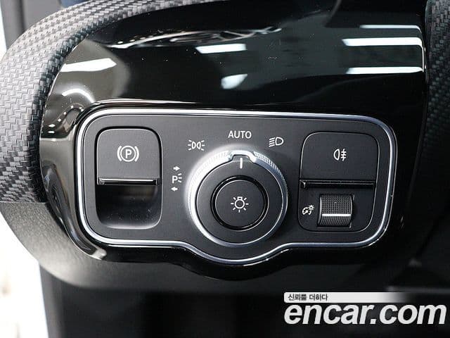 Mercedes-Benz A-класс W177 A220 хэтчбек, 2020 13