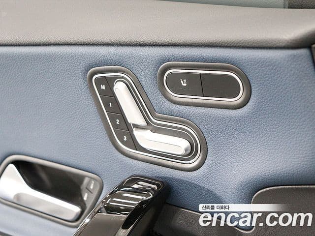 Mercedes-Benz A-класс W177 A220 хэтчбек, 2020 14