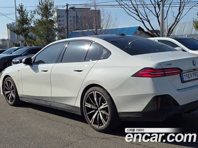 BMW 5시리즈 (G30) 530i xDrive M Sport, 2025 все фото