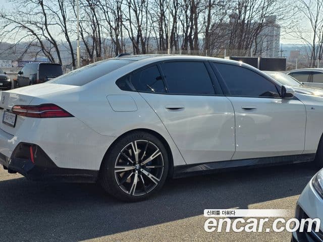 BMW 5시리즈 (G30) 530i xDrive M Sport, 2025 7