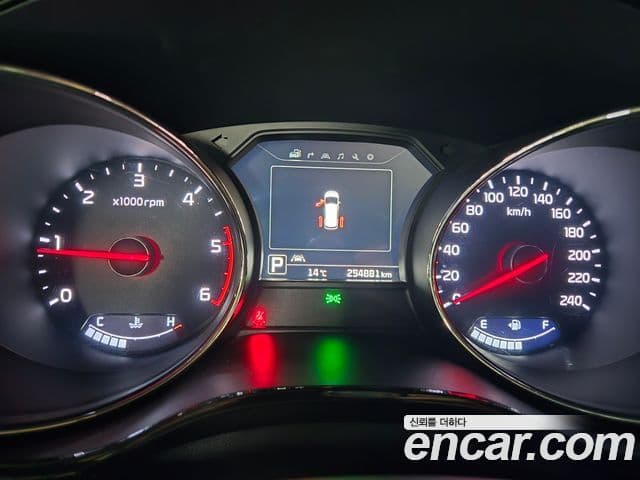 Kia All New Carnival Noblesse, 2016 8