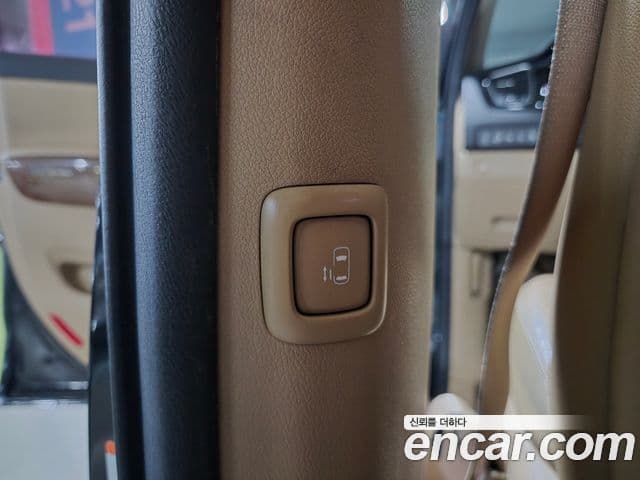 Kia All New Carnival Noblesse, 2016 16