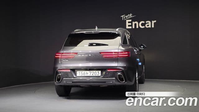 Genesis GV70, 2023 4