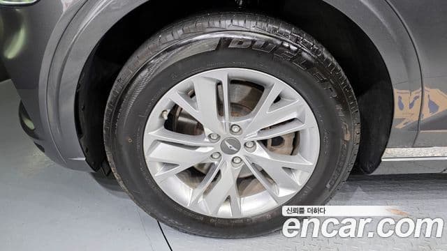 Genesis GV70, 2023 все фото