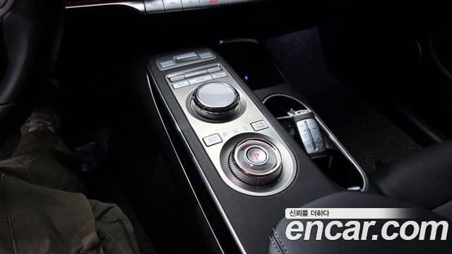 Genesis GV70, 2023 9