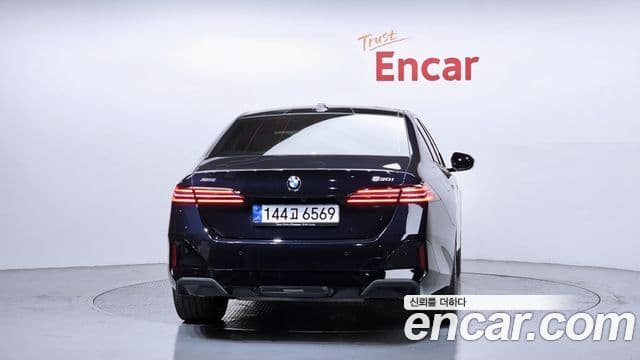 BMW 5시리즈 (G60) 530i xDrive M Sport, 2025 4