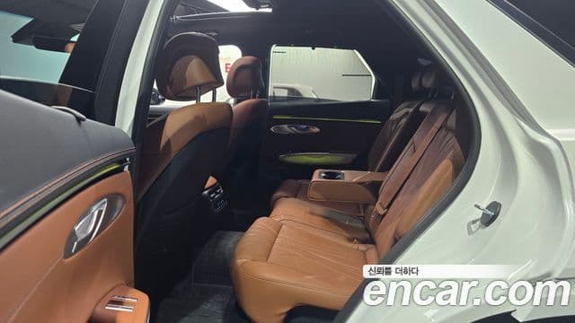 Genesis GV70, 2025 12