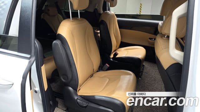 Kia Carnival 4세대 Prestige, 2021 12