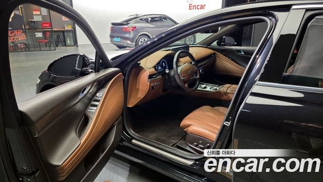 Genesis G80 (RG3) бензин 3.5 турбо AWD, 2023 10