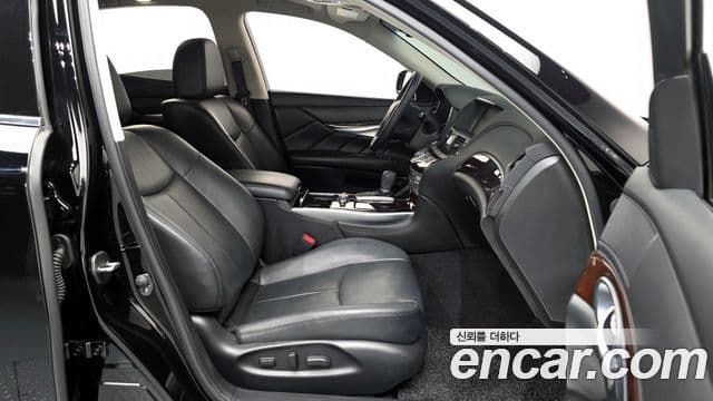 Infiniti Q70 Style, 2019 11