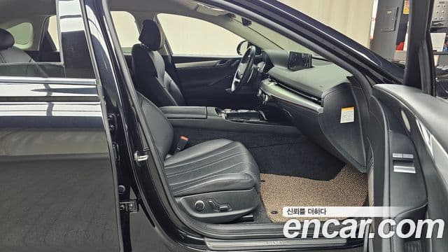 Genesis electrified G80 (RG3) e-AWD, 2022 11