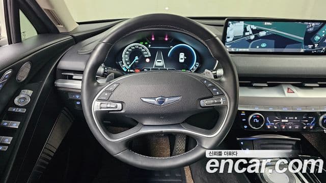 Genesis electrified G80 (RG3) e-AWD, 2022 13