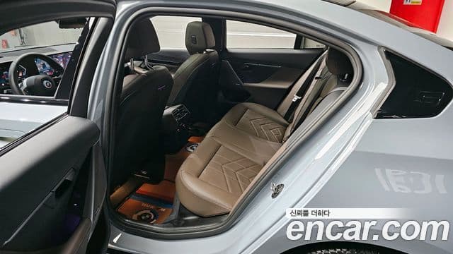 BMW 5시리즈 (G60) 520i M Sport, 2024 11