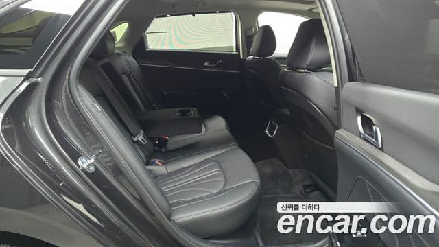 Kia The / новый New K5 гибрид 3세대 Signature, 2025 12