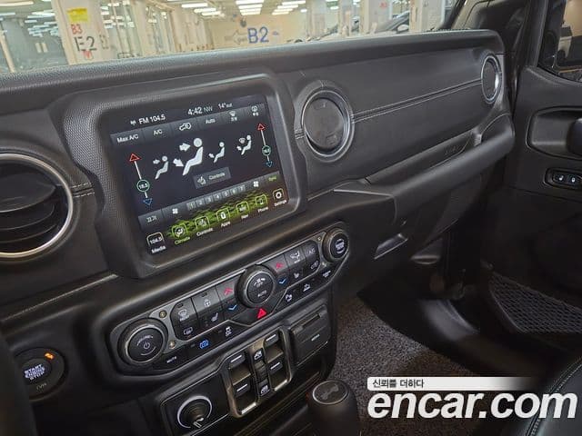 Jeep Wrangler (JL) 2.0 Sahara Power top 4도어 4xe, 2022 16