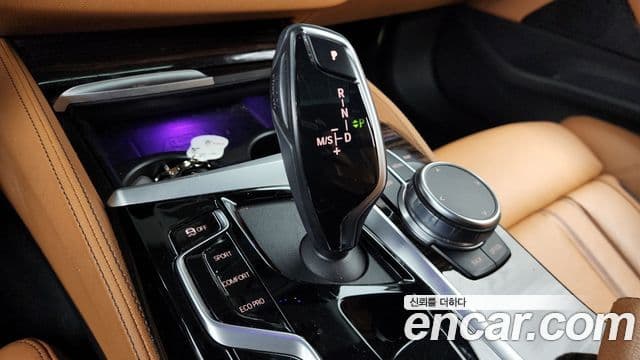 BMW 5시리즈 (G30) 520i M Sport, 2021 9